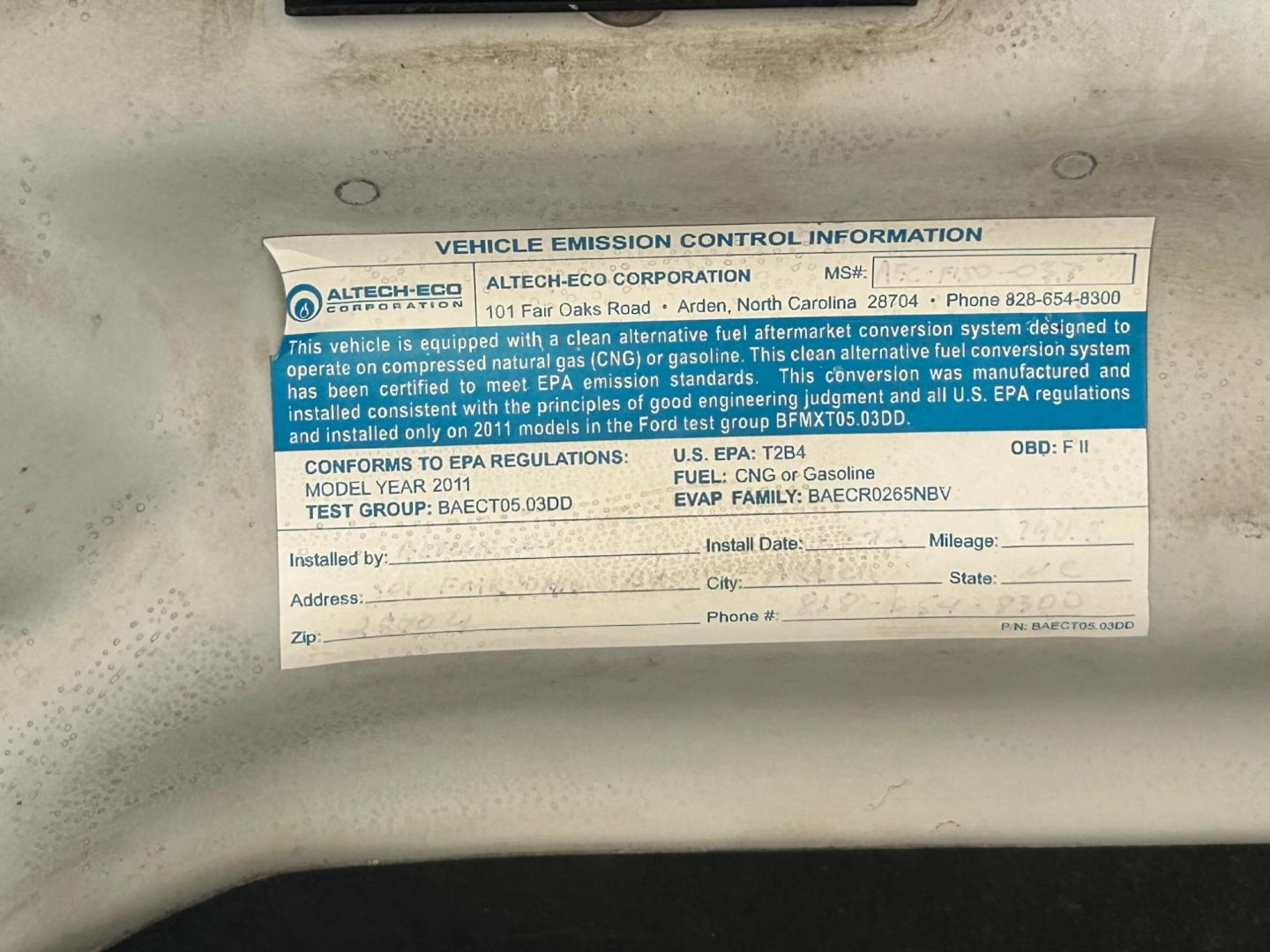 2011 White /Gray Ford F-150 STX 6.5-ft. Bed 2WD (1FTPF1CF1BK) with an 5.0L V8 OHV 16V engine, 4-Speed Automatic transmission, located at 17760 Hwy 62, Morris, OK, 74445, (918) 733-4887, 35.609104, -95.877060 - 2011 FORD F-150 HAS THE 5.0L V8 AND IS RWD. FEATURES POWER LOCKS, POWER WINDOWS, POWER MIRRORS, AM/FM STEREO, SIRIUS STEREO CD PLAYER, AUXILLARY PORT, BED LINER, CRUISE CONTROL, TRACTION CONTROL, MULTI-FUNCTION STEERING CONTROL. A PREMIER ALTERNATIVE FUEL CONVERSION THAT IS EPA-APPROVED. EXTREMELY C - Photo#22